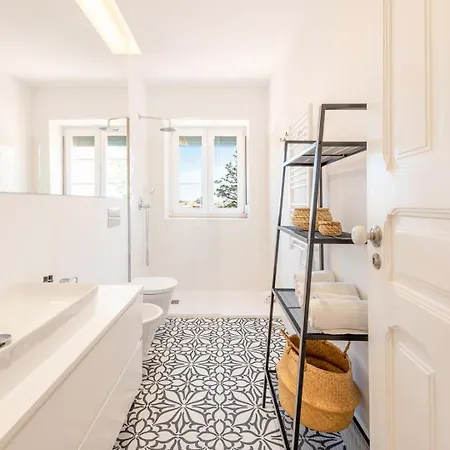 Lejlighed Guestready - Vibrant Soul In The Heart Of Belem Lisboa